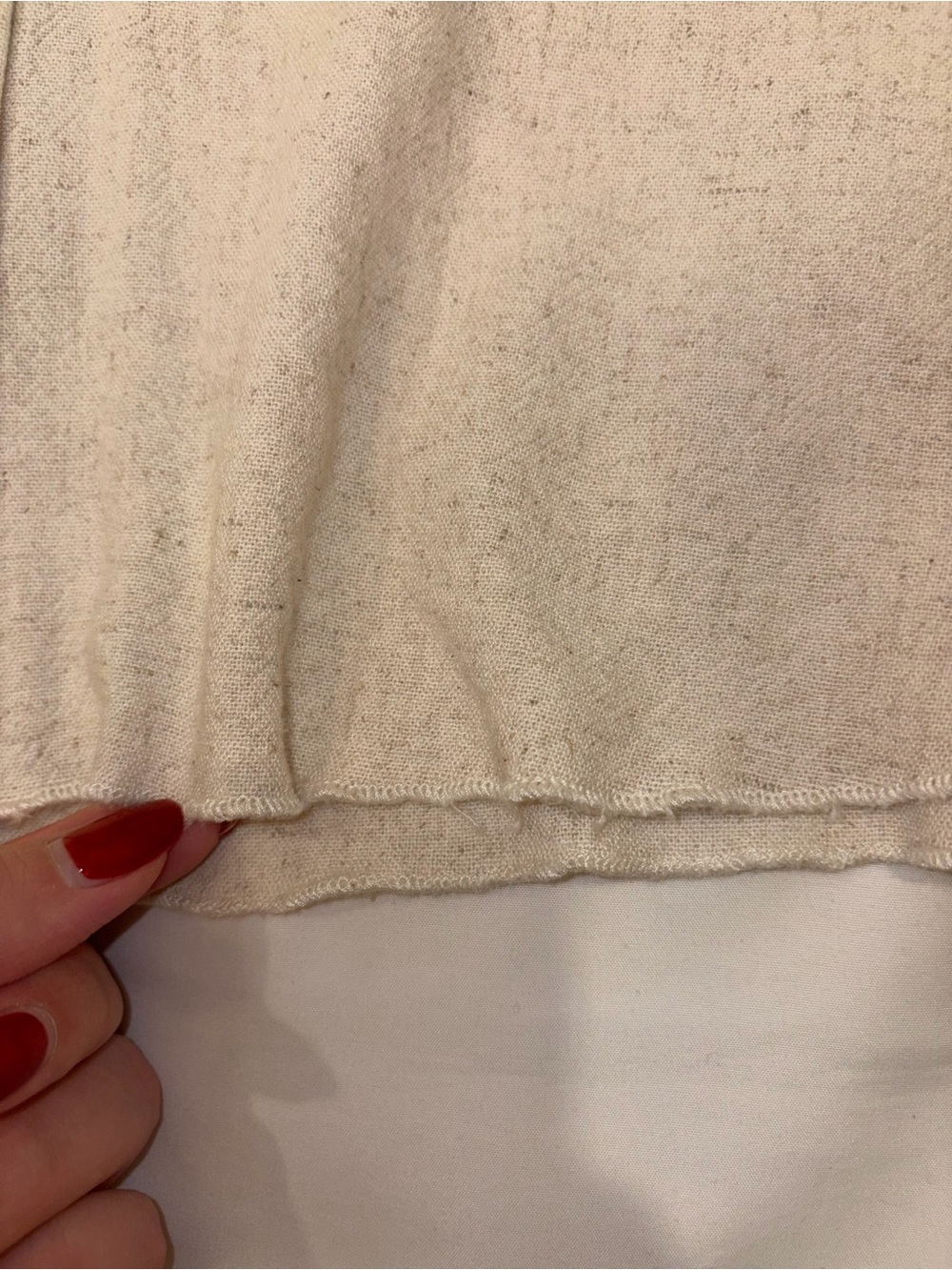 Express Linen Blouse 🤍 - Picture 5 of 7